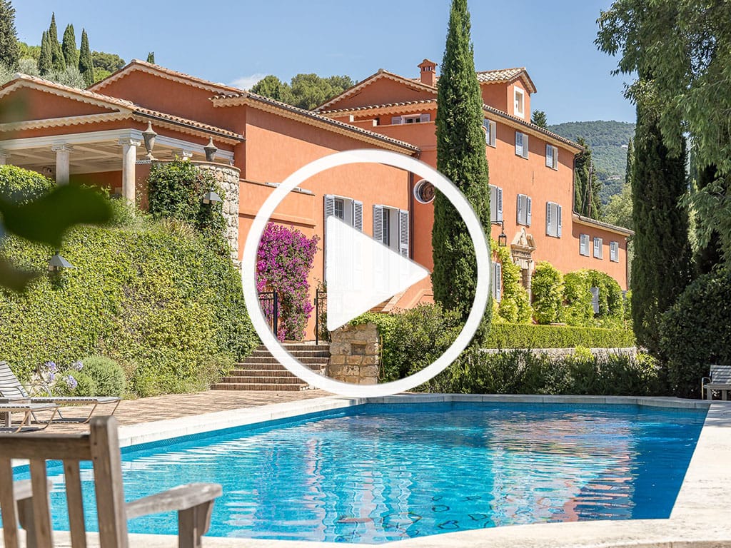 Bastide provençale rénovée et entretenue